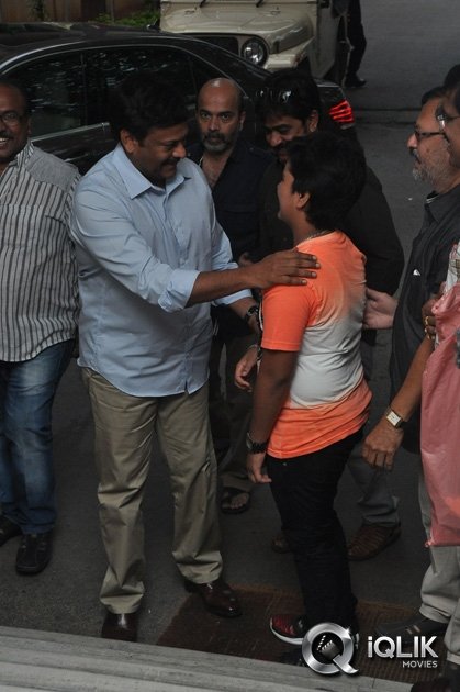 Chiranjeevi-at-Sachin-Tendulkar-Kadu-Premiere-Show